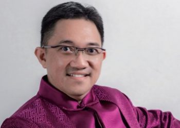 黄居安 Kenneth Wee