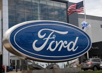 关厂裁员 福特汽车败走印度市场