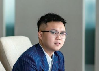 刘嘉隆 Calvin Lau