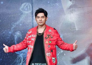 巨星传奇三战IPO 周杰伦概念股来了