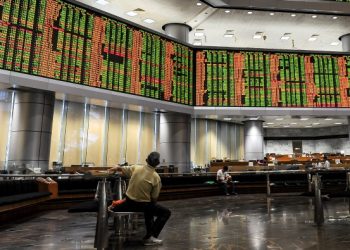 马股早盘走高 涨3.11