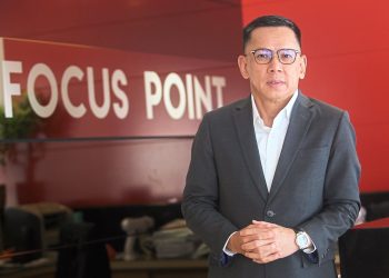焦点眼镜末季净赚1045万 派发5送2比例红股