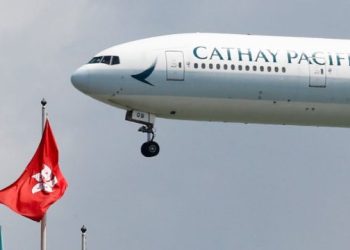 国泰航空去年亏损37.7亿！