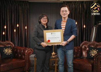 Fisherman Family创办人Wendy Heng 为求生路挑战网卖海鲜