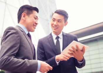 大马商务顾问公司 VCI全球在美国上市！
